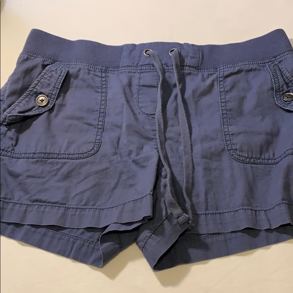 Loft 4 inch pull on shorts